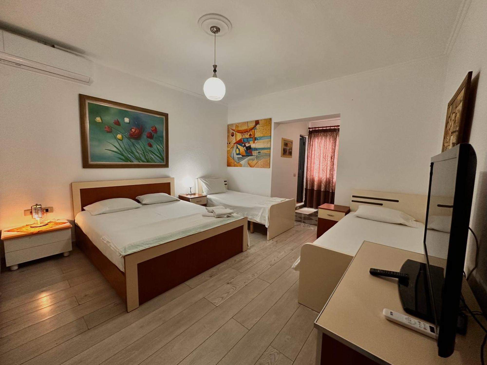 تيرانا Hostel Grande House المظهر الخارجي الصورة