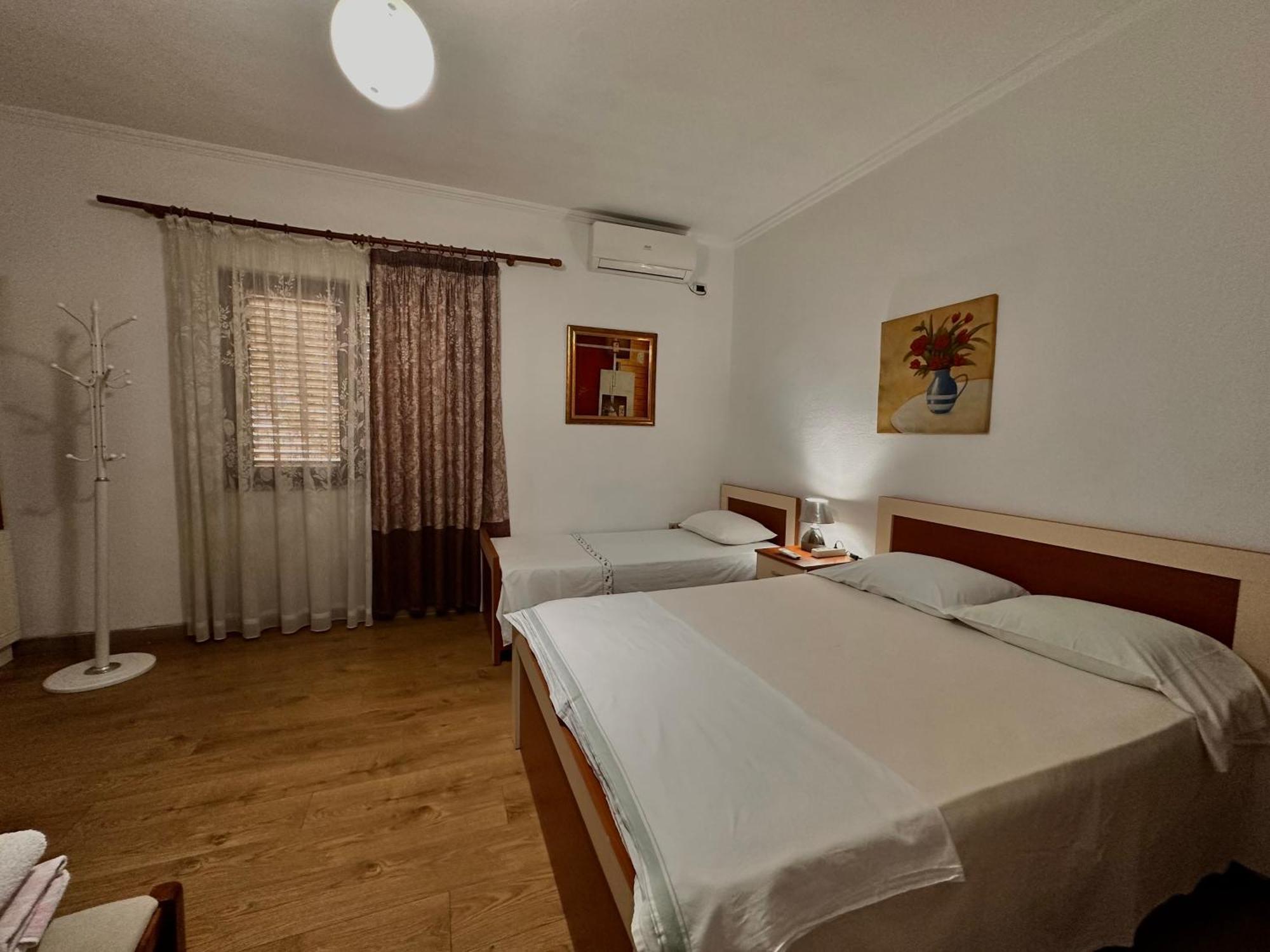 تيرانا Hostel Grande House المظهر الخارجي الصورة